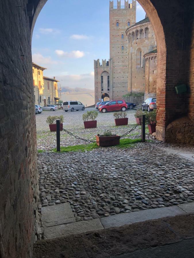 Dimora del Podestà CastellʼArquato Extérieur photo